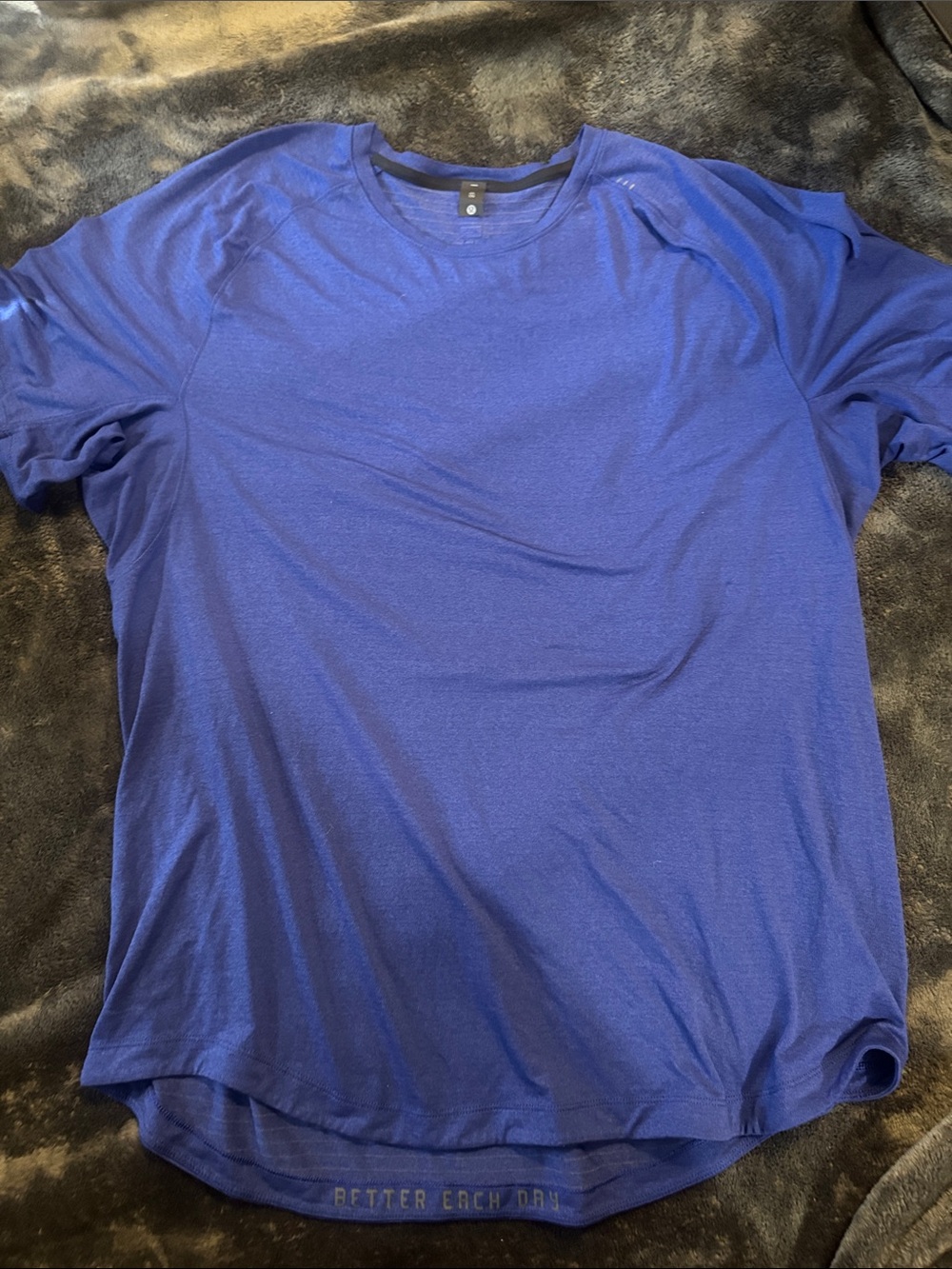 lululemon athletica Men's Royal Blue Short Sleeve Crew